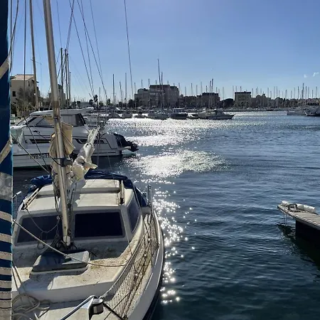 Apartment Ideal Couple Avec Vue Sur Le Port De 4che24 Gruissan